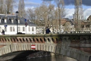 1063115_208650089341182_575291921_n