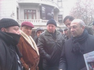 1063120_655779737801248_1123385344_n