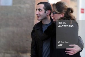 1016548_597331946987327_843217475_n