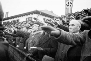 1081348_701554033209095_663620790_n