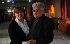 ფიზიკოსი, რომელმაც ფულის შოვნის მარტივ სახალხო საშუალებას მიაგნო, ანუ ,,ვისაც გვჯერა,- გაგვატარეთ!“