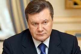 ვიქტორ იანუკოვიჩი პრესკონფერენციას გამართავს