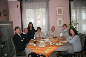 961037_724645417566623_460130464_n