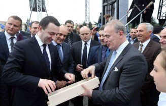 10356458_253455034860687_1401738497_n