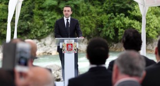 10385065_253454448194079_683535785_n