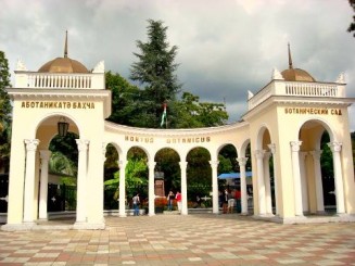 10423487_525777150878217_390130742_n