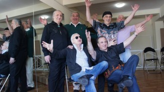 10425541_756255324405632_110176037_n