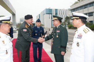 10455355_812408145458596_8309561539674001800_n