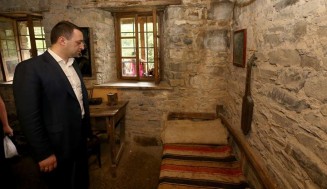 10526015_690948500996229_652106987345150797_n