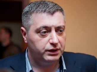 10543813_911591355535548_350812700_n