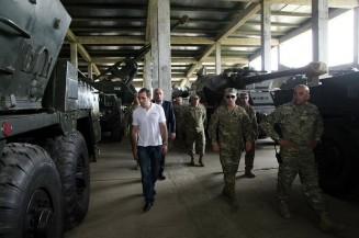 10543835_911369375557746_42970698_n