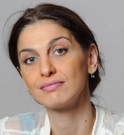 10568736_877341848960776_1136112850_n