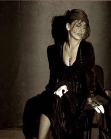 10578382_877341858960775_1643142249_n