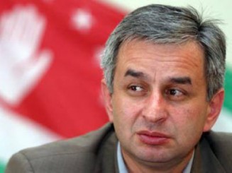 10588882_912138535480830_688660518_n