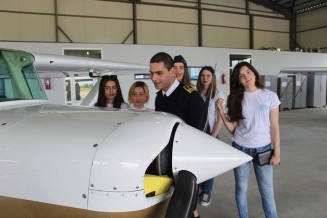 10590005_876751652353129_253581695_n