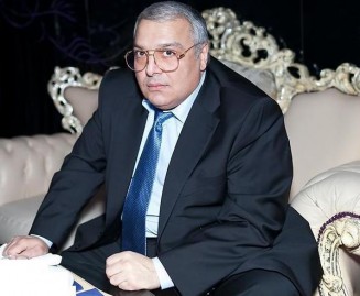 36517_515943888445944_1969948293_n