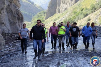 10511137_835339456499178_3285610333151559249_n