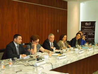 10579265_792726404083188_715560231_n