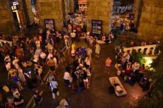 10602666_731718983560731_1552683214_n