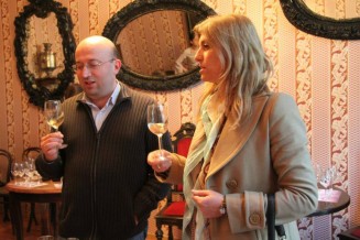 10608932_884617824899845_53990475_n