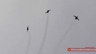 10177399_846162132074197_2546001263441511019_n - Copy