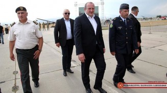 10405438_846152695408474_5917428474517138204_n (1) - Copy