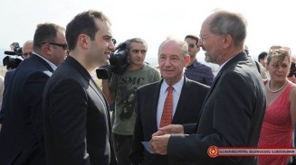 10420305_846153695408374_8168902612365104641_n - Copy