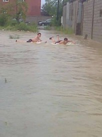 10603002_298904216982435_1896916369_n