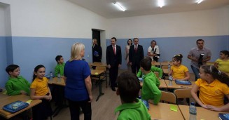 10665844_718328734924872_7923539374776359857_n