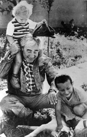 10668434_10202983357251131_590634920_n