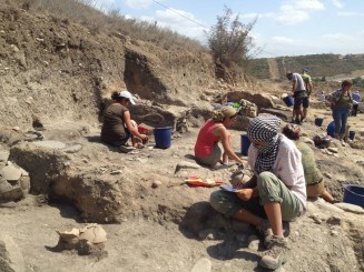 10668537_10202899286069404_1350787894_n