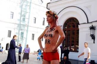 10668660_831931386847101_1550174938_n