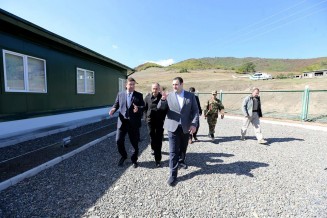 10670054_896379773724119_6722960806106652839_n