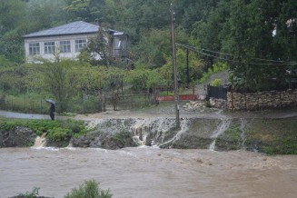 10719017_780453202000567_103560072_n (1)