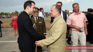 1464637_846153118741765_5106317040119148297_n - Copy