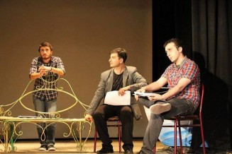 10425693_760395250658306_1927829184_n