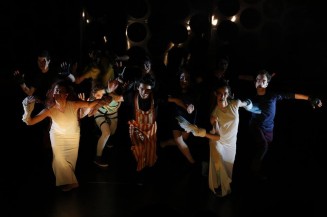 10716068_302805933258930_273118099_n