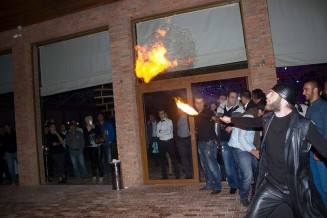 10717733_968651529817504_1216469980_n