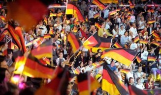 10719282_842898865750353_1312184296_n