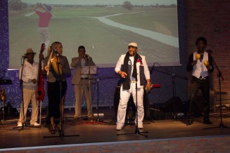 10723438_968651573150833_1710804053_n