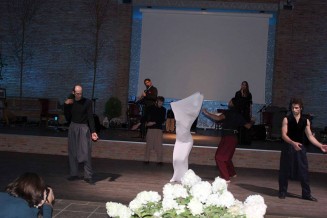 10726610_968650493150941_1407684893_n