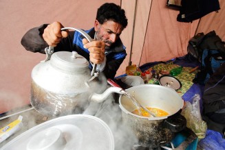 10744542_856216961085210_302137238_n