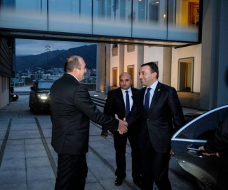 1269936_353891838112429_8678743963019182806_o