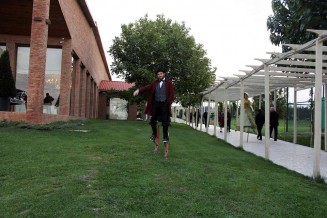 974396_968651686484155_591828153_n