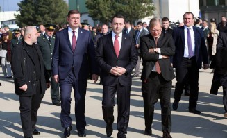 1002681_921559227872840_4922458718677037694_n