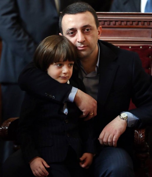 10406891_756813437743068_1377602816462944608_n