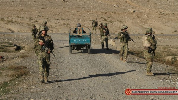 10615328_878940125472064_4738976102771411756_n