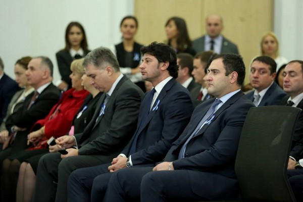 10686960_929814293714000_690575501003452733_n