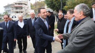 10687094_752921424798936_1041334926662235023_n