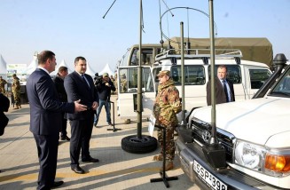 10801470_921559561206140_7399829653078633707_n